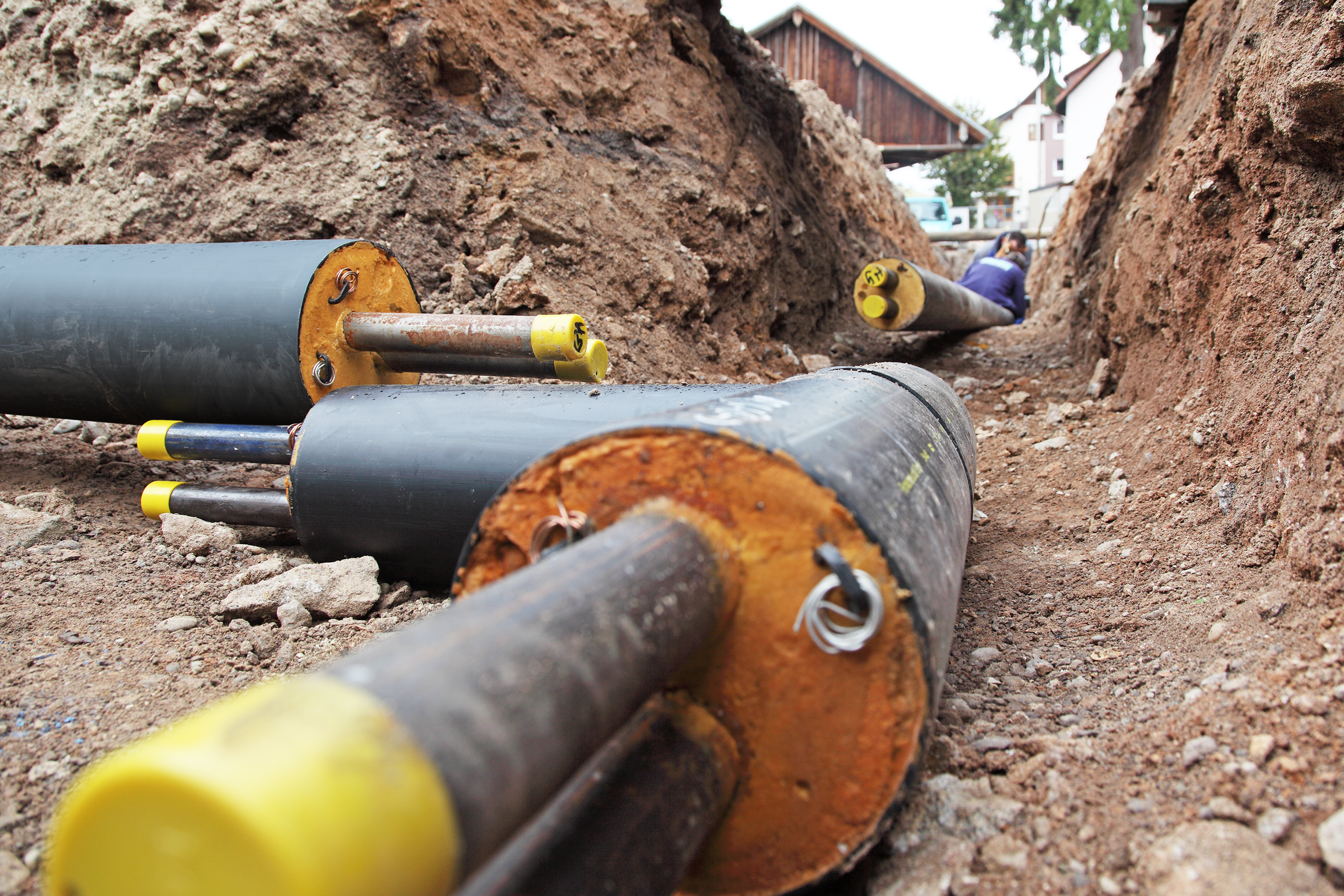 Verlegung von Nahwärmerohren